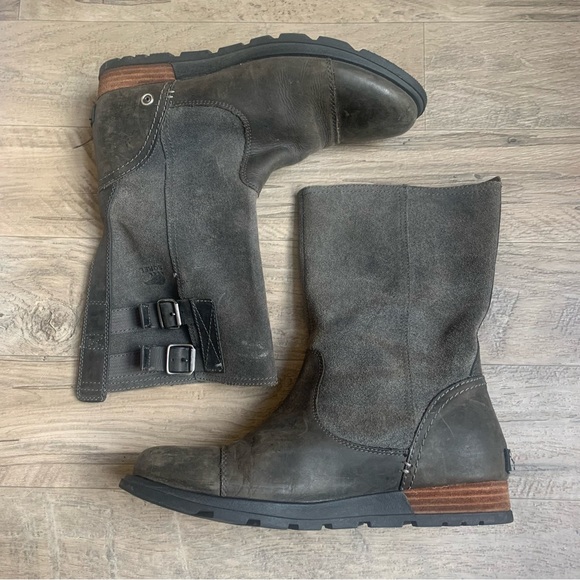 Sorel Shoes - Sorel Major Pull On Buckle Suede Leather Contrast Boots